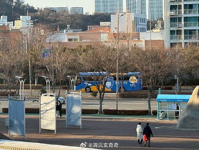  泰山隊退賽！博主：蔚山的大巴已經(jīng)抵達球場，隨后又開了回去