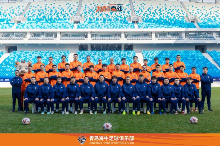  青島海牛一線隊名單：老將鄭龍、薩里奇坐鎮(zhèn)，金洋洋等新援在列
