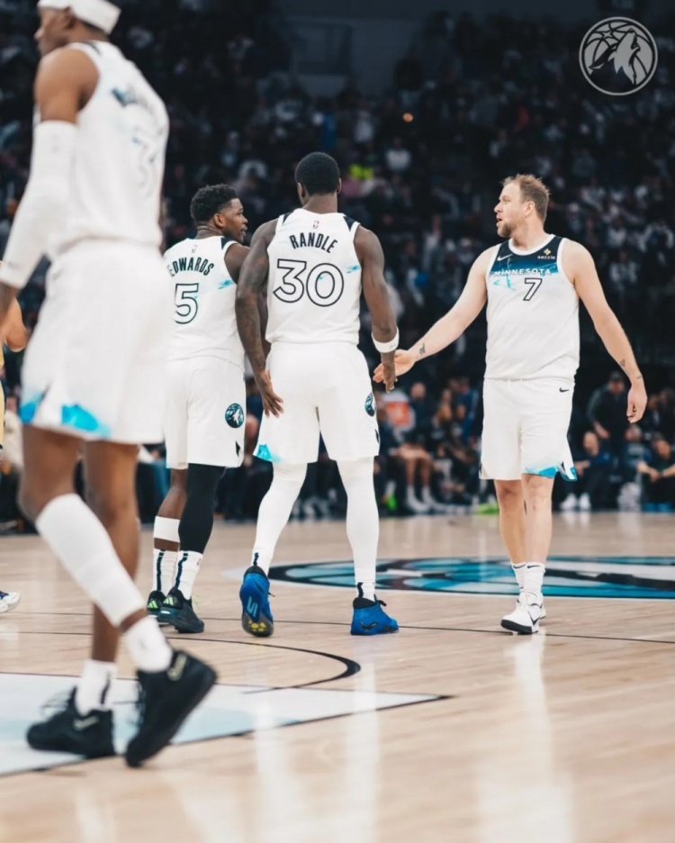  拿0分的NBA首發(fā)，所有人都為他叫好