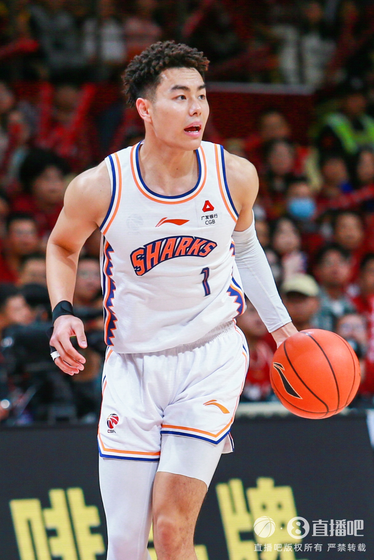  狀態(tài)火熱！李添榮15投10中&三分12中7 得到28分3板2助