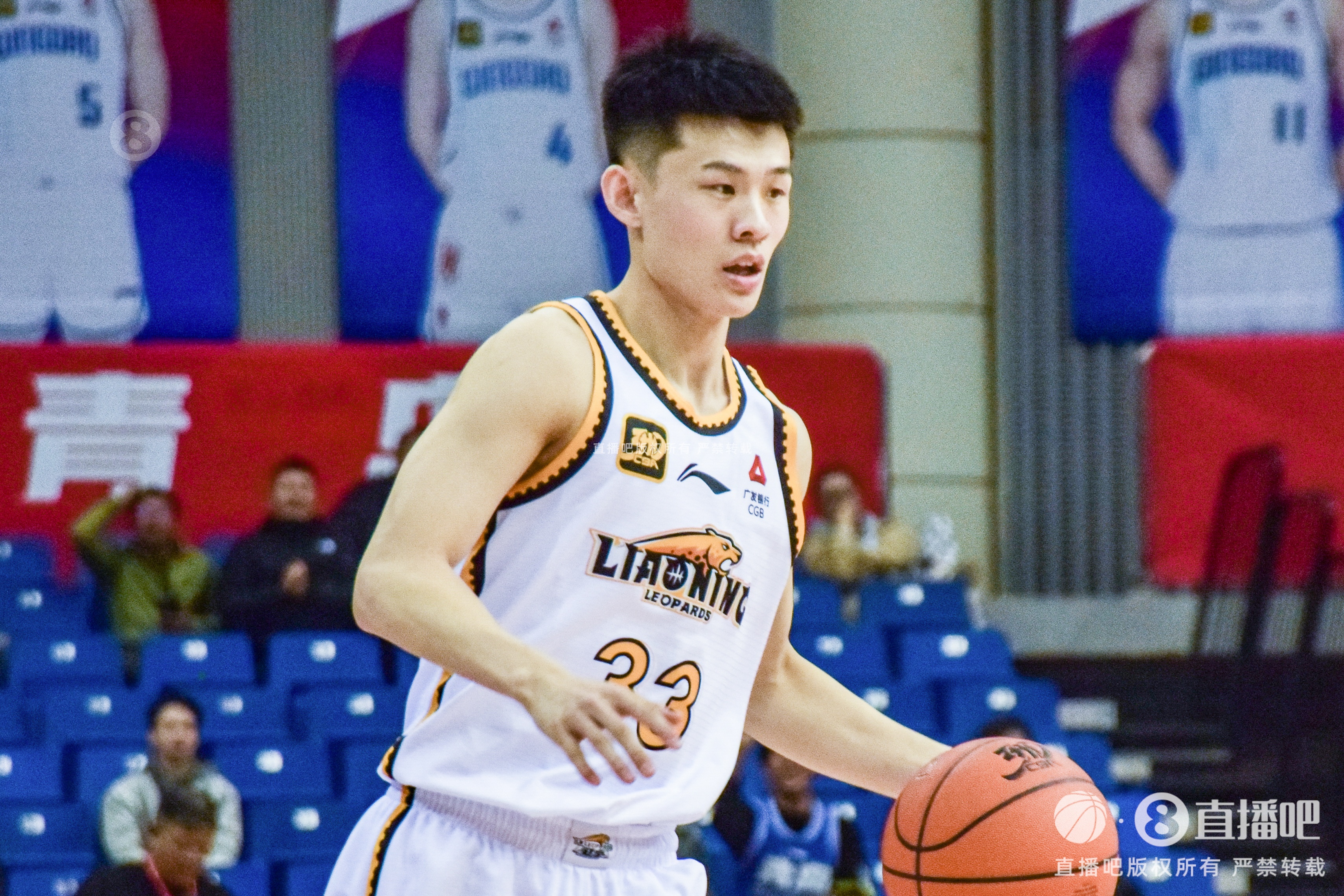  表現(xiàn)可圈可點！王嵐嵚替補29分鐘 7中5&三分4中2貢獻12分4助2斷