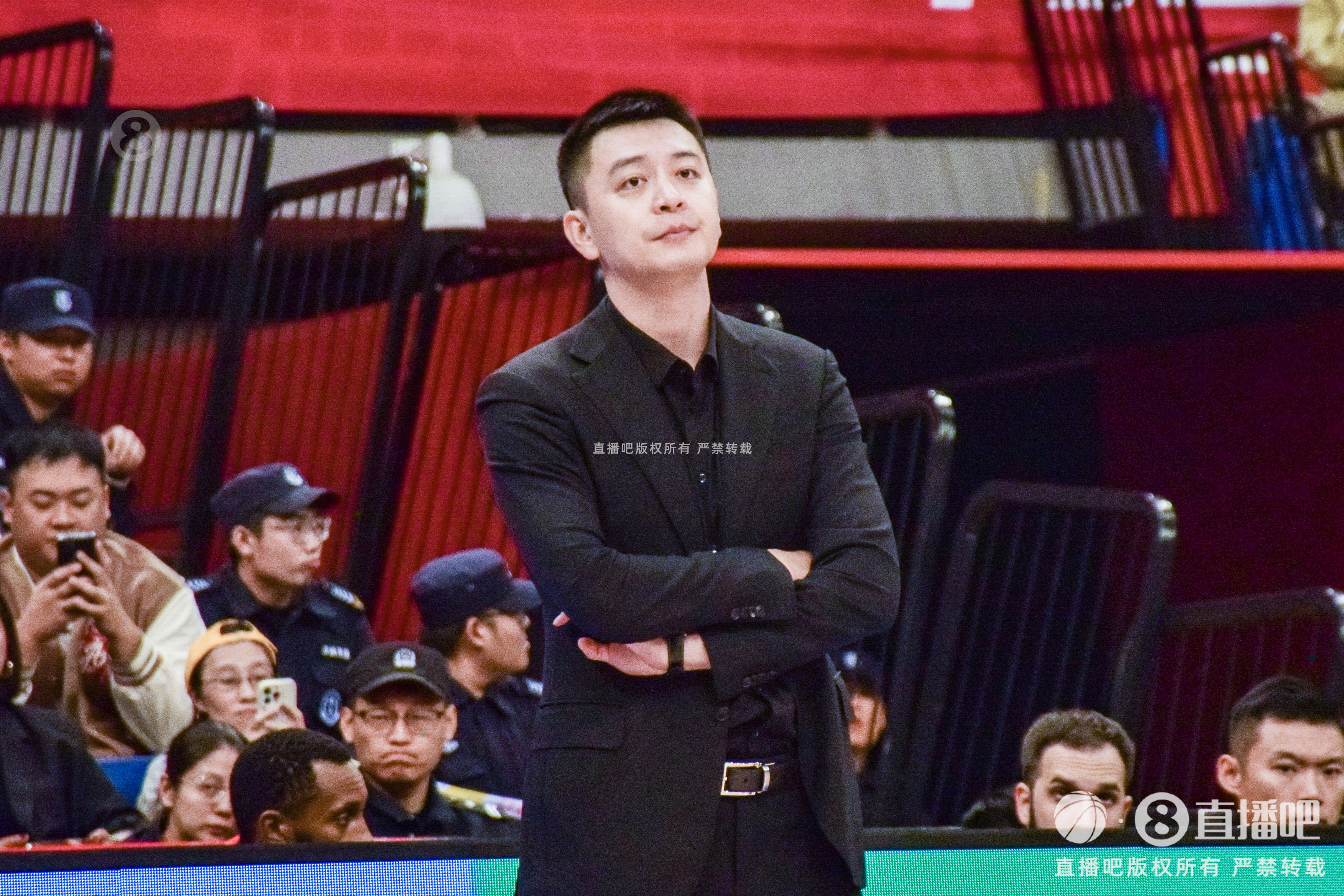  失誤頻頻！遼寧全隊半場失誤數達到14次 對手吉林10次