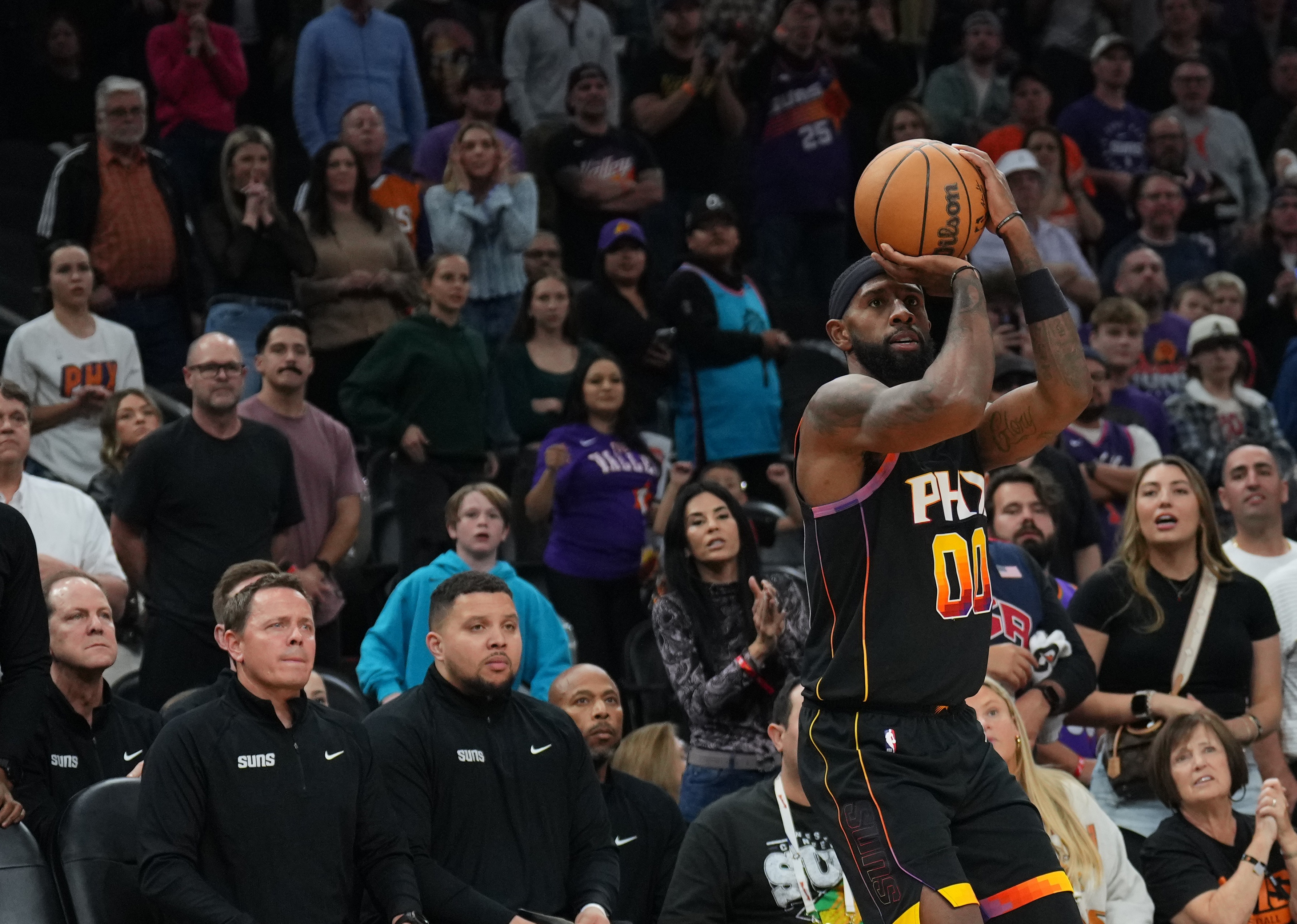  拼盡全力！羅伊斯-奧尼爾16中10空砍生涯新高27分 三分12中6