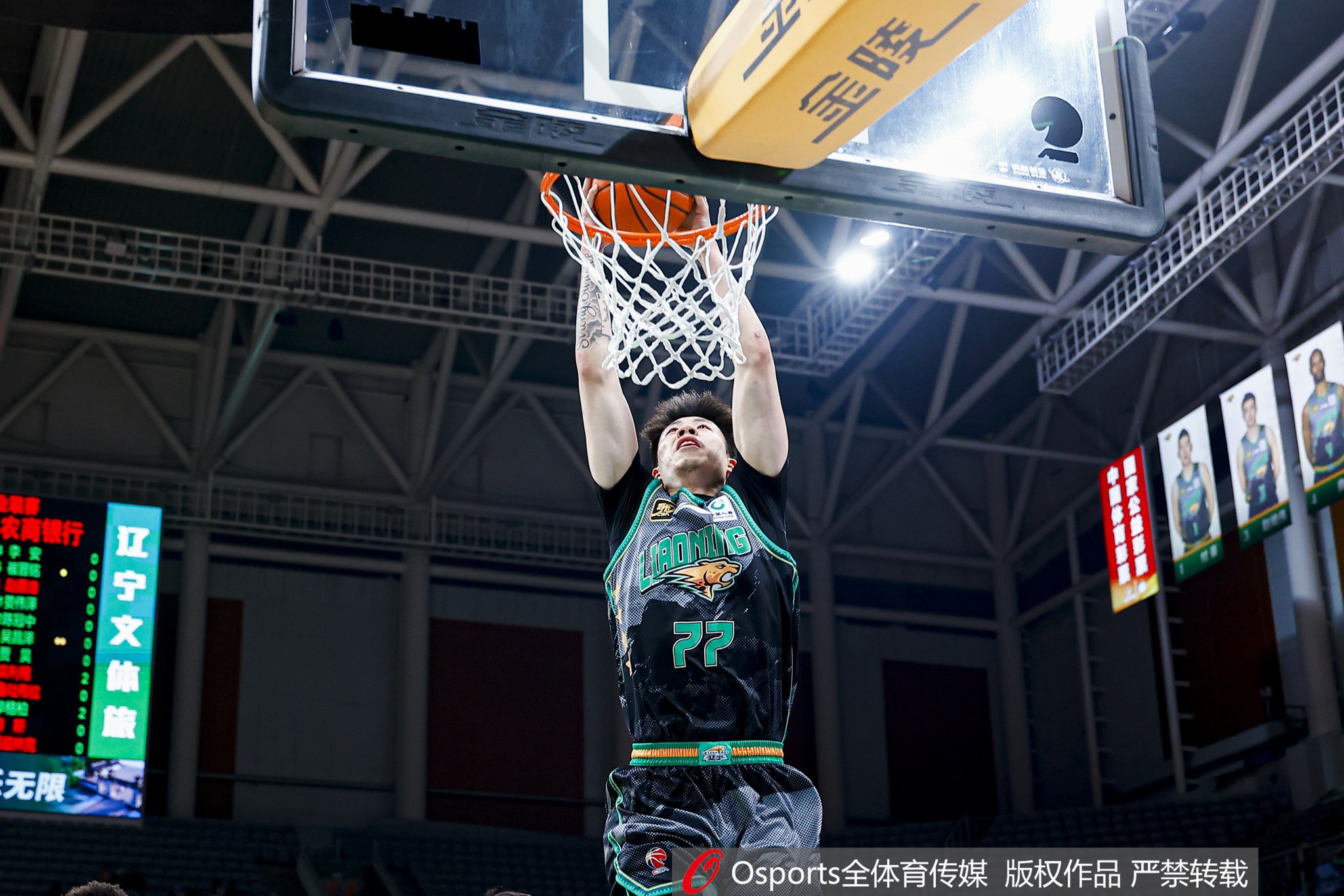  合理且高效！張鎮(zhèn)麟出場24分鐘10中6得12分&送6助攻 正負(fù)值+28